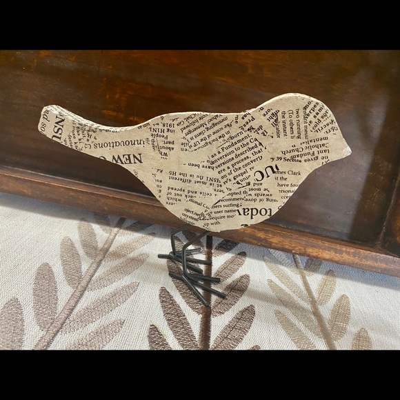 HOST PICK🕺🏽❤️Primitive Bird- Paper Bird Folk Art - Picture 3 of 5